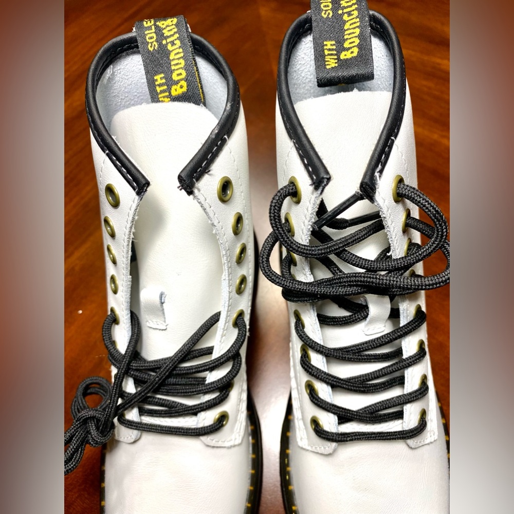 DR. MARTENS White Zavala Boots - Picture 8 of 15